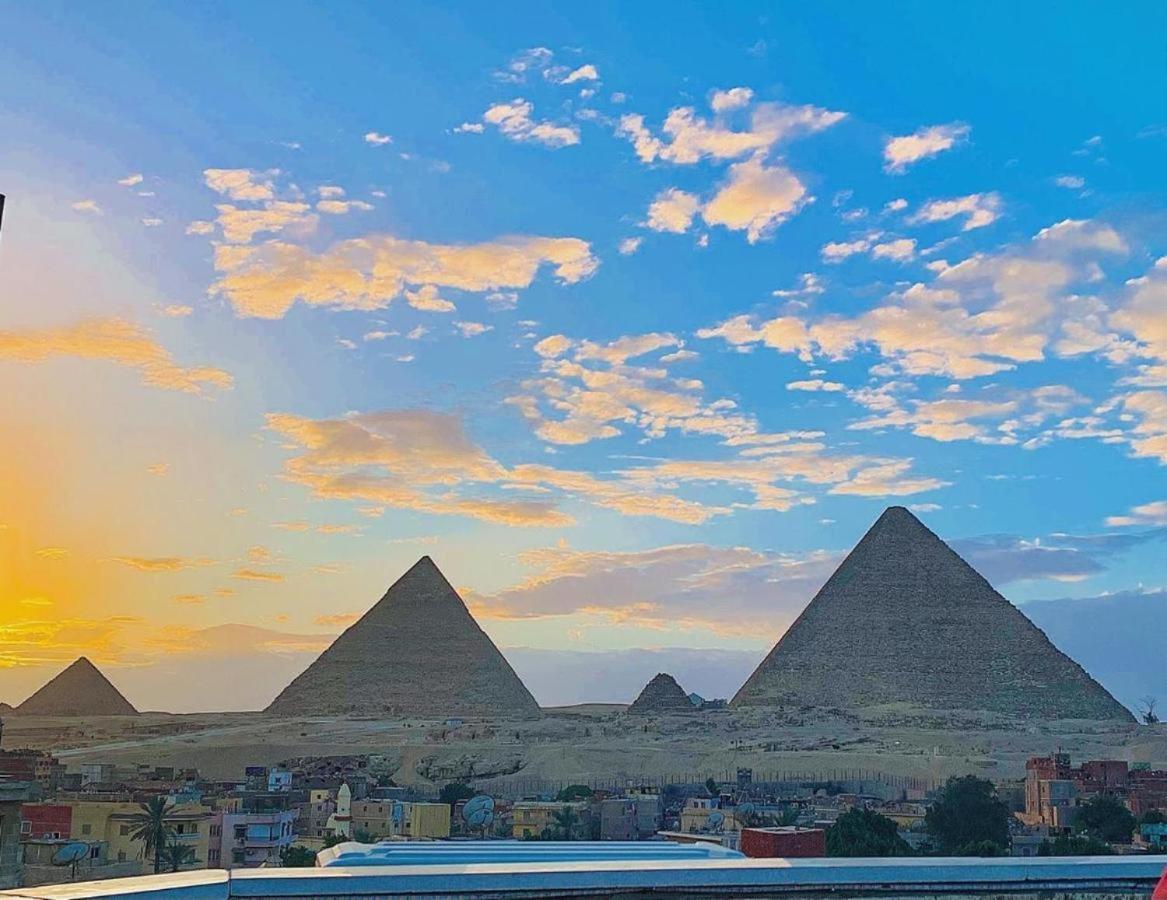 Acomodação com café da manhã  Pyramids
