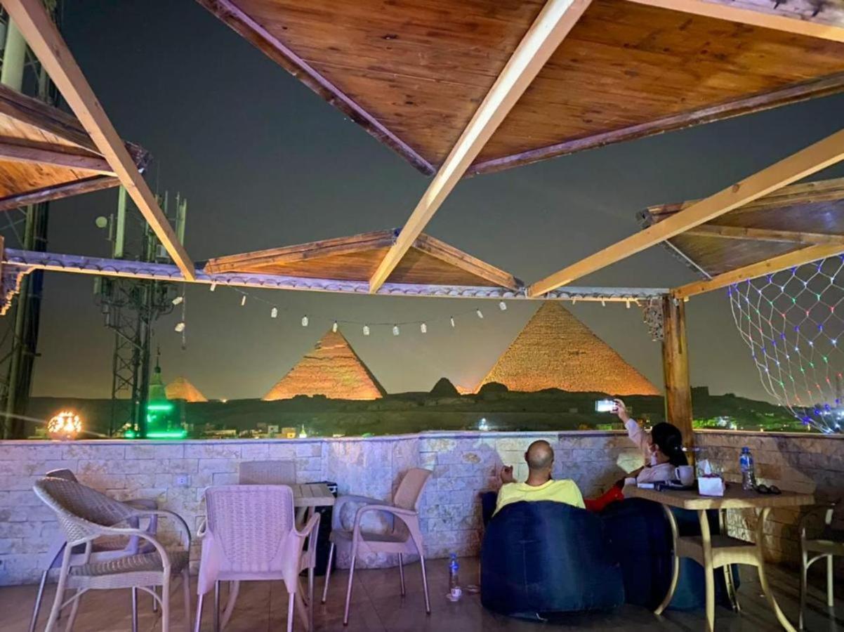 Pyramids Acomodação com café da manhã 