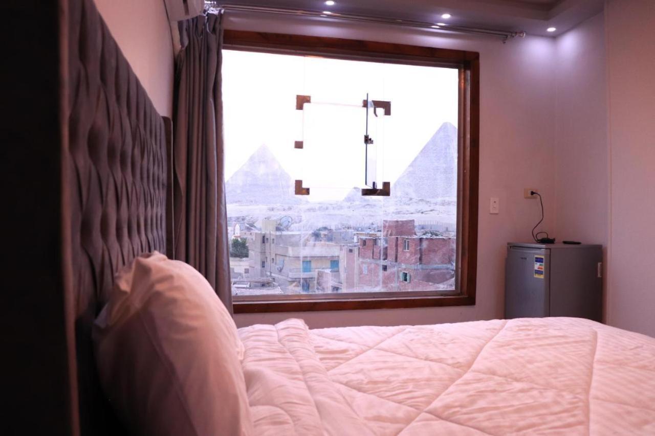 Pyramids Bed & Breakfast *